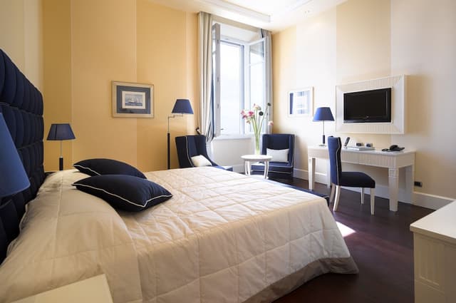 Junior Room