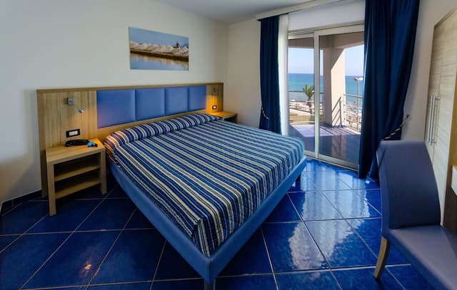 Suite, Sea View (4 Adults)