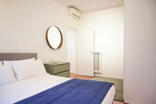 1 Bedroom Melloni (Via Macedonio Melloni 4)