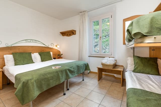 Classic Quadruple Room