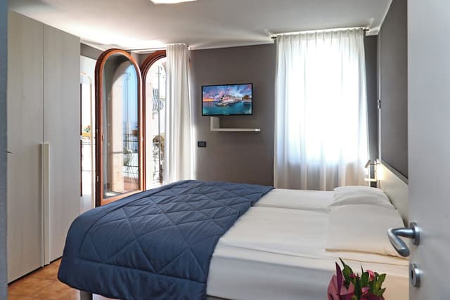 Deluxe Double or Twin Room, Balcony, Lake View