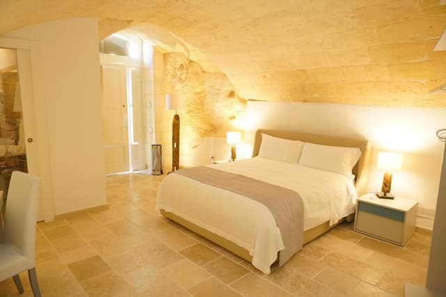Deluxe Room, 1 Queen Bed with Sofa bed