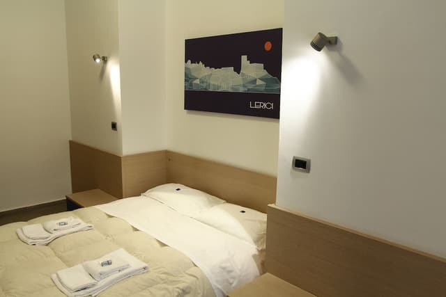 2 Connecting Double Rooms