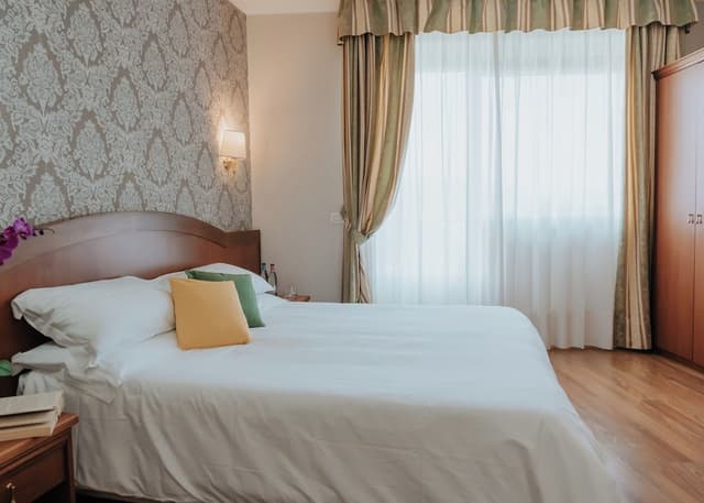 Comfort Double or Twin Room