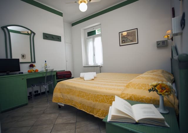Suite, 2 Bedrooms
