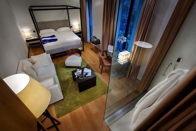 Deluxe Double Room (Alcove)