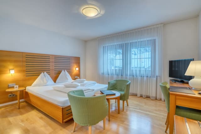 Economy Double Room