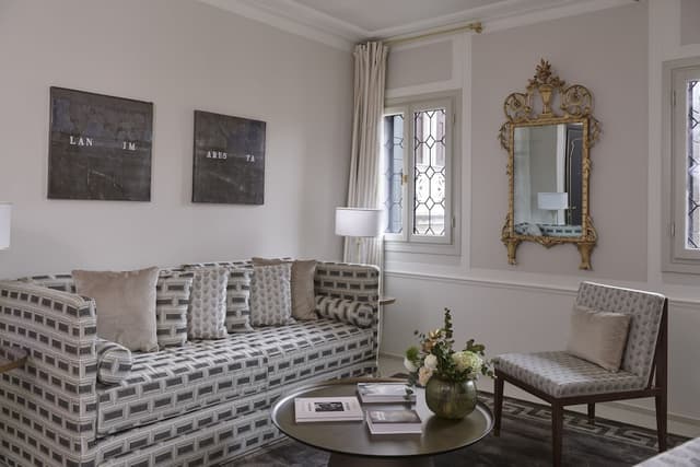 Suite, Terrace (Violino D Oro)