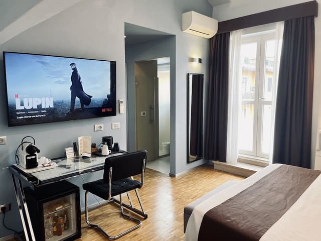 Panoramic Suite, Jetted Tub
