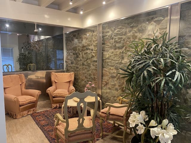 Apartment, Smoking