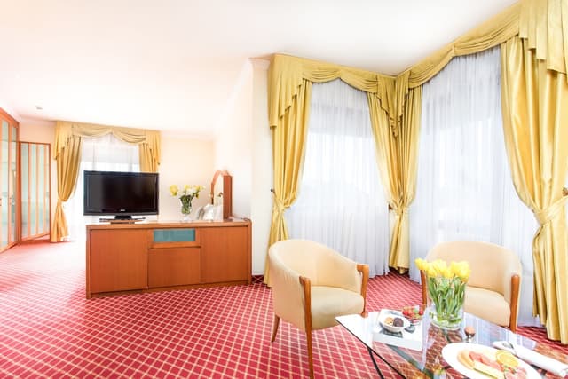 Junior Triple Room, Terrace