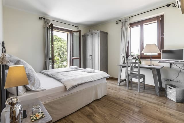 Panoramic Suite (Grigio Perla)