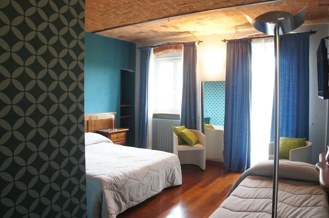 Comfort Triple Room
