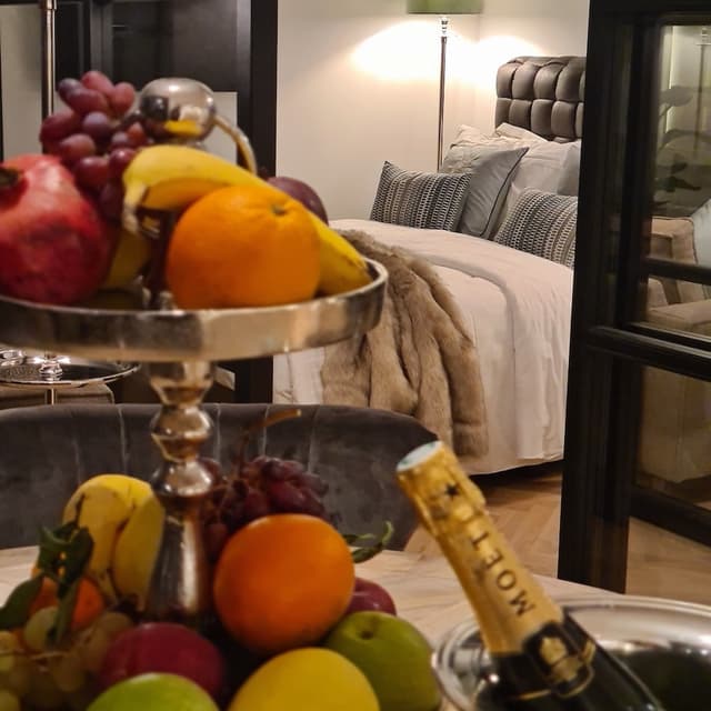 Luxury Suite