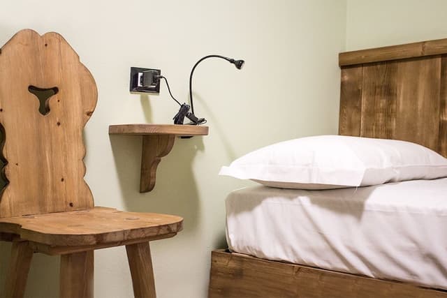 Single Room, Balcony