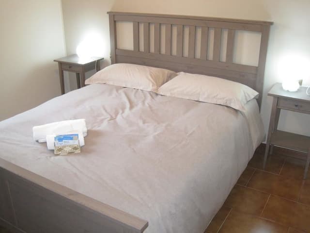 Romantic Double Room, Private Bathroom, Mountain View (External)