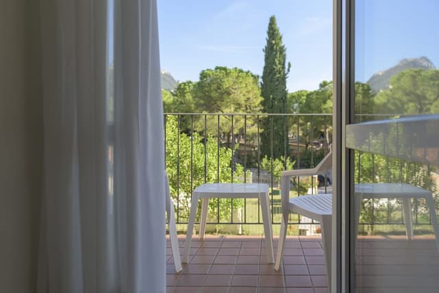 Standard Plus Double Room with twin beds