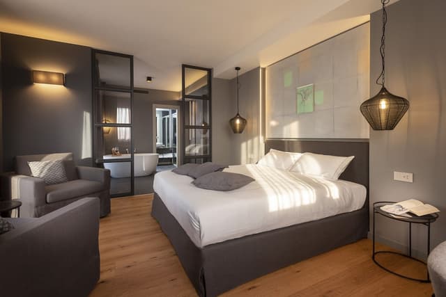 Romantic Room