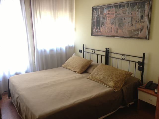 Quadruple Room (External Bathroom)