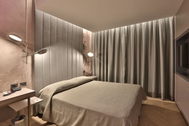 Double Room Single Use