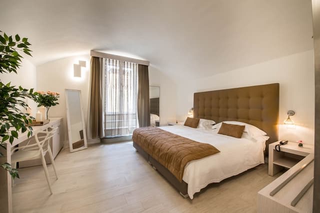 Classic Room