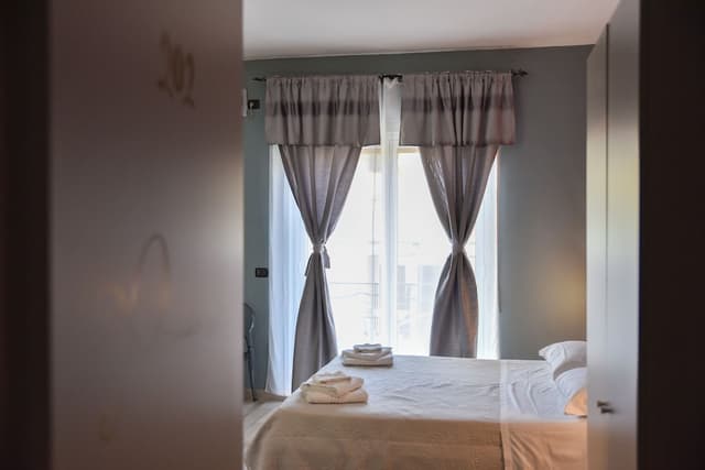 Deluxe Double Room, Jetted Tub