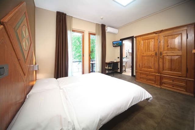 Panoramic Double Room, Balcony, Lake View
