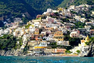 Private Day Trip from Rome to Amalfi Coast and Ruins of Pompeii