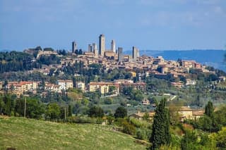 Private Day Trip San Gimignano and Volterra from Livorno Port