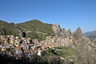Castelmezzano Private Tour: The heart of the Lucanian Dolomites