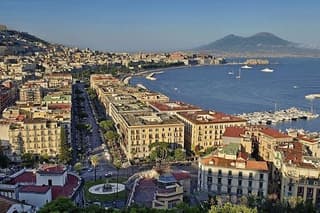 Enjoying Naples by car and by walking with stop at Cameo factory!