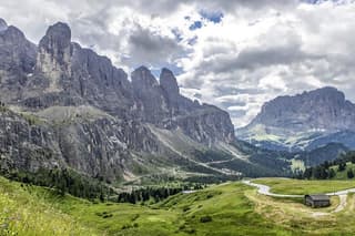Dolomites 4-Day Tour from Milan with Cortina and Bolzano