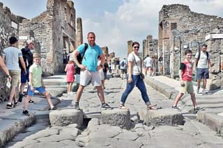 Skip the line Pompeii Tour for Kids and Families