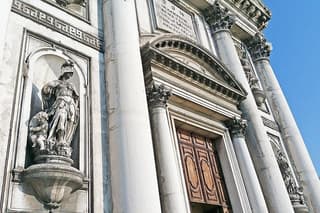 Accessible Venice Tour With Wheelchair Including Doge Palace & St Mark Basilica
