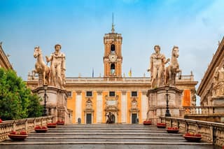 Capitoline Museum Experience with Multimedia Video
