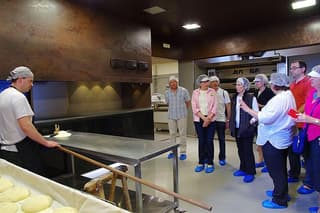 Bread-making workshop in Matera with tasting & wine