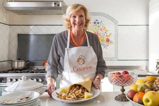 Lunch or dinner and cooking demo at a local home in Vietri sul Mare