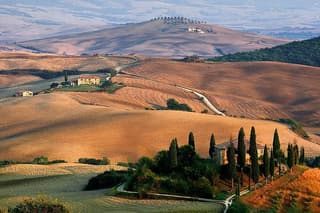 Private Val d'Orcia Experience - A cinematic universe