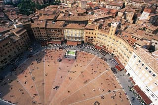 Tuscany Small Group Tour: Siena & San Gimignano with Winery Lunch