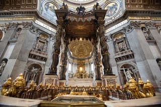 Vatican, Sistine Chapel & St. Peter's Basilica VIP Guided Tour