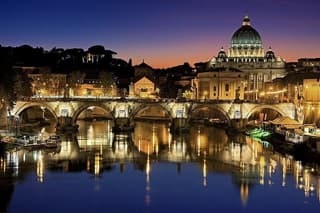 Rome by Night Private Walking Tour With Dinner