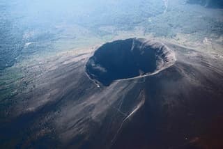 Pompeii & Vesuvius Guided Tour with Private Driver & Guide from Salerno