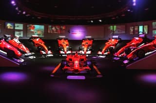 Black&Red:Lambo Museum,Ferrari Factory,Ferrari Museum,Lunch,Private transport