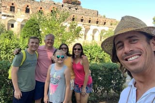 Visit Capri, Sorrento and Pompeii in one day