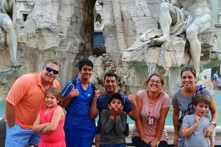 Sunset in Rome Tour for Kids & Families with pizza and gelato led by Alessandra