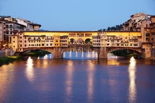 Private car trip to Florence and Pisa from the Port of Livorno (10 h)