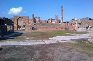 Pompeii Skip The Line Two-Hour Private Guided Tour With English-Speaking Guide