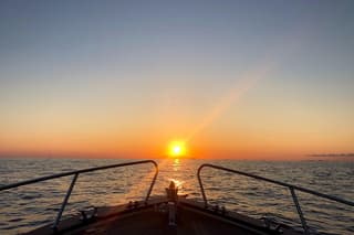 From Sorrento: Capri Sunset Cruise with Dinner by the Sea
