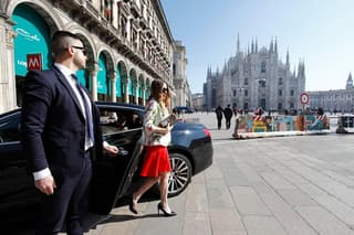 MALPENSA - MILANO airport transfer - PRIVATE CAR 1-3 pax