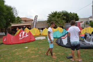 Complete rental of kitesurf equipment